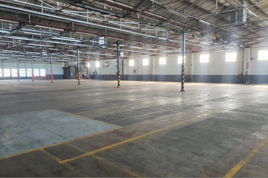 To Let commercial Property for Rent in Sidwell Eastern Cape